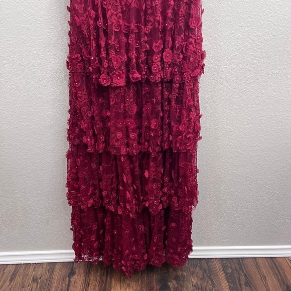 NEW $698 MAC DUGGAL 67710 BURGUNDY FLORAL RUFFLED TIERED SLEEVELESS GOWN Sz 10 - Picture 10 of 16
